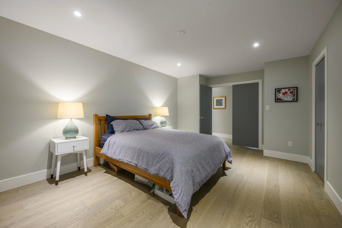 Guest Bathroom Photo of 23811 115a Avenue, Maple Ridge, BC