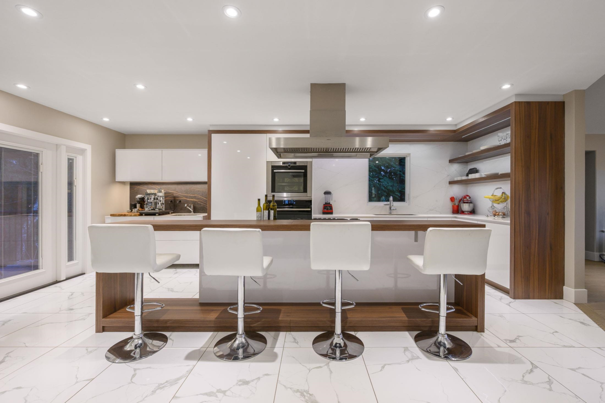 Living Room Photo of 23811 115a Avenue, Maple Ridge, BC