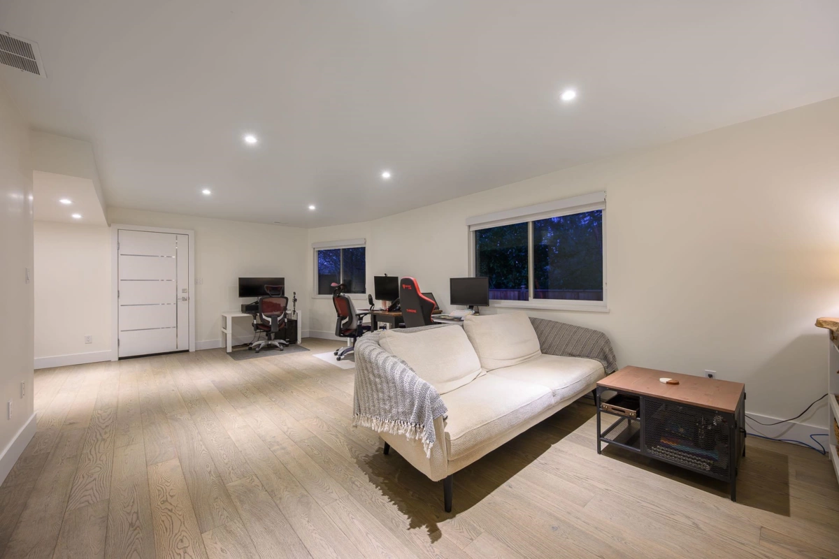 Staircase Photo of 23811 115a Avenue, Maple Ridge, BC