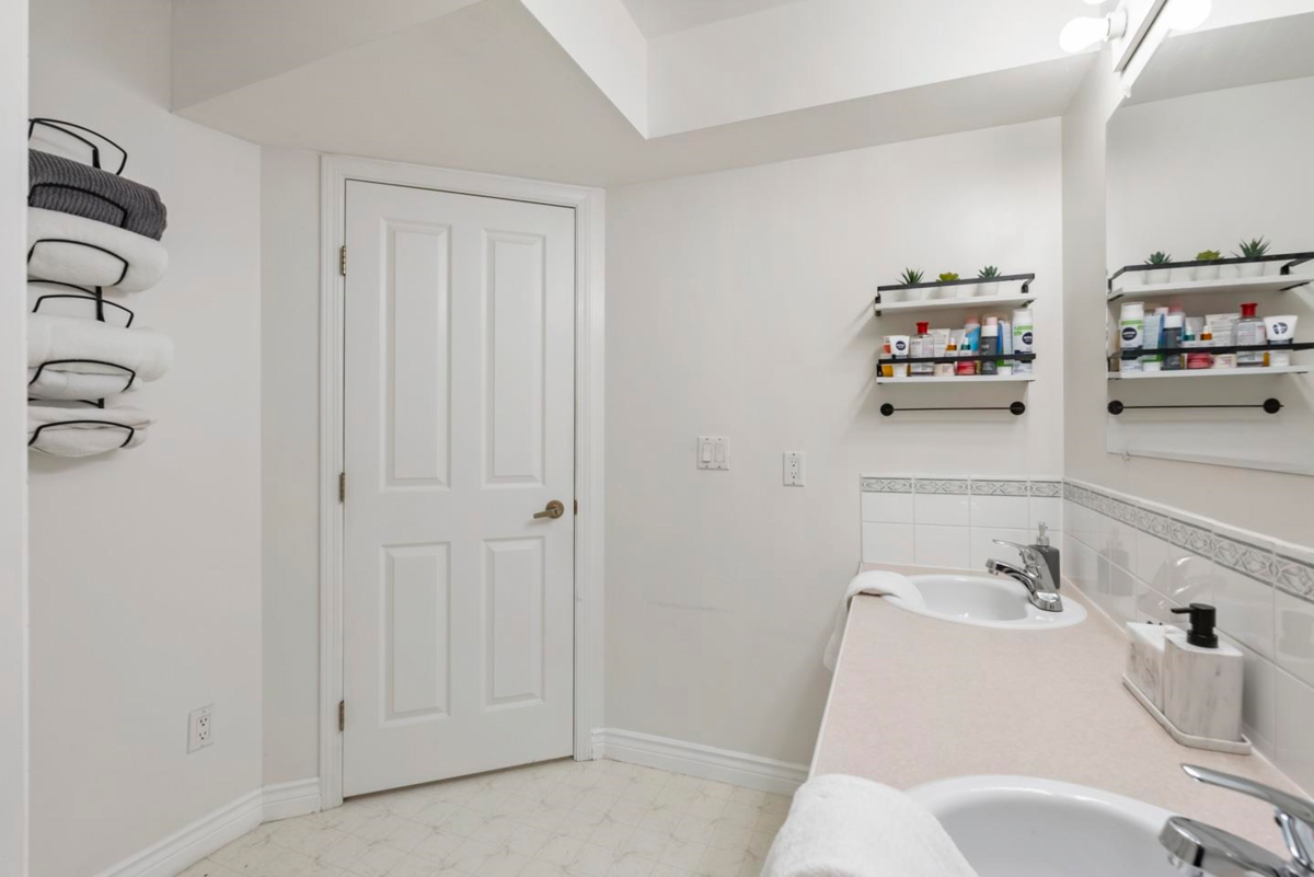 Garden / Landscaping Photo of 7 16888 80 Avenue, Surrey, BC