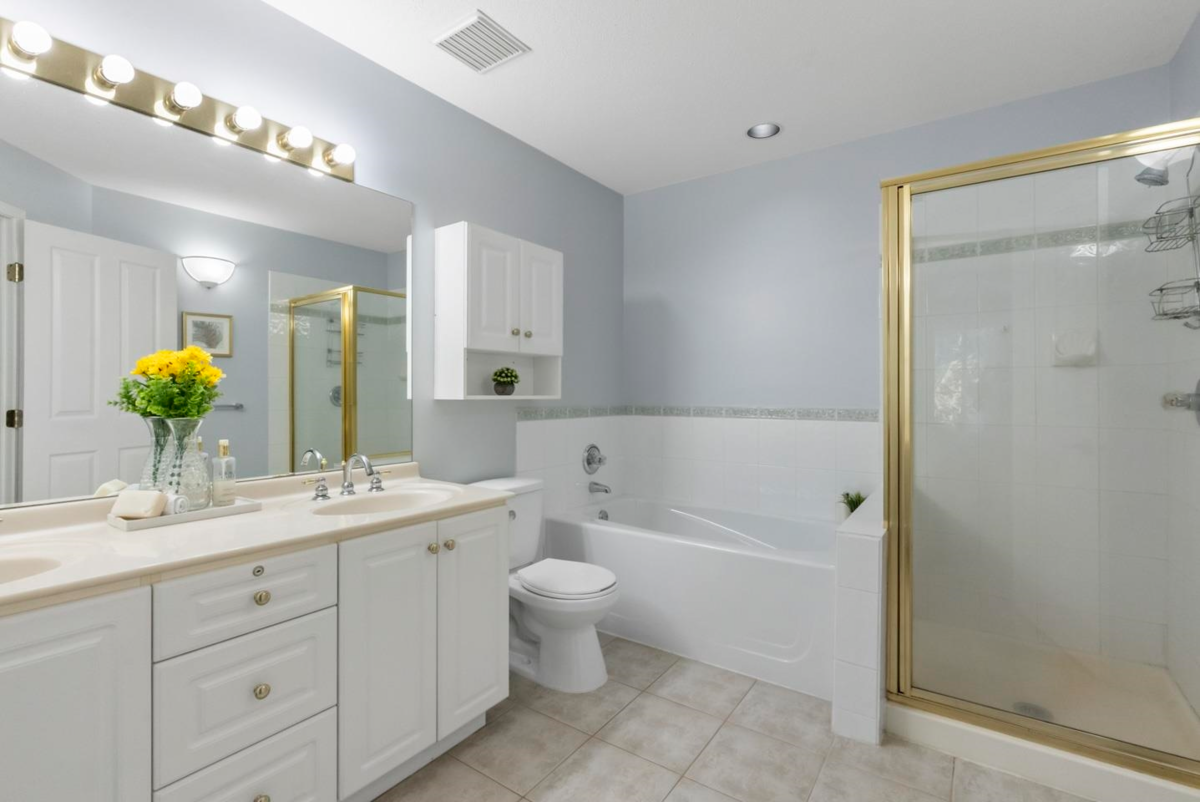 Laundry Room Photo of 7 16888 80 Avenue, Surrey, BC