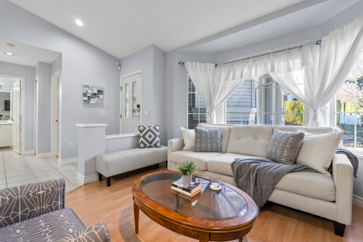 Living Room Photo of 7 16888 80 Avenue, Surrey, BC