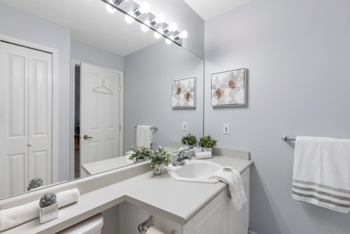 Pantry Photo of 7 16888 80 Avenue, Surrey, BC