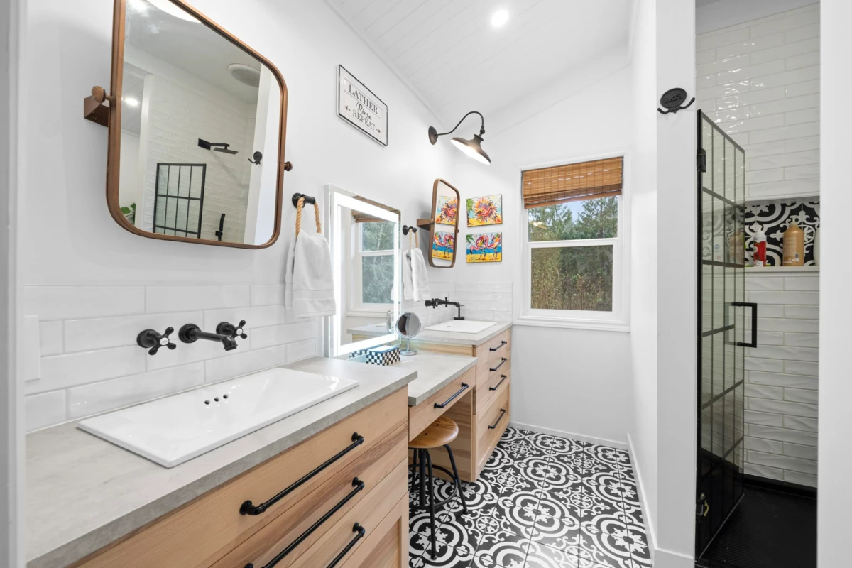 Entry Foyer Photo of 26996 Ferguson Avenue, Maple Ridge, BC
