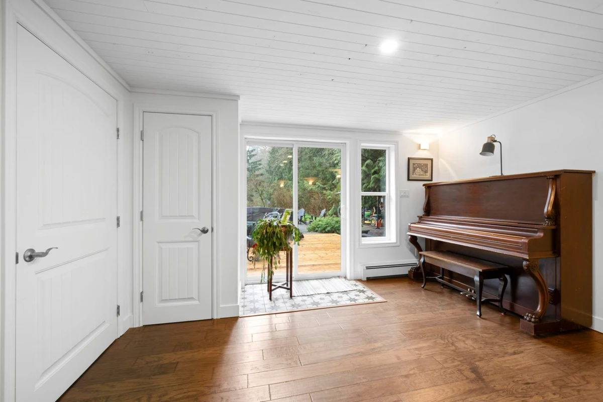 Loft / Bonus Room Photo of 26996 Ferguson Avenue, Maple Ridge, BC