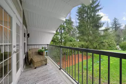 Mudroom Photo of 26996 Ferguson Avenue, Maple Ridge, BC