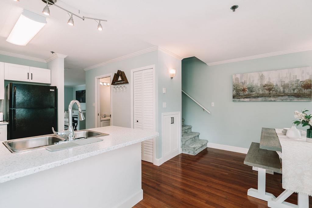 Breakfast Nook Photo of 1 12449 191 Street, Pitt Meadows, BC
