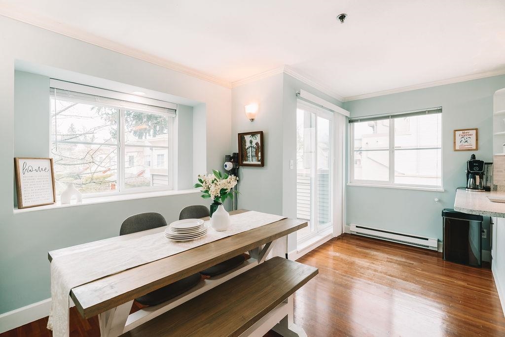 Family Room Photo of 1 12449 191 Street, Pitt Meadows, BC