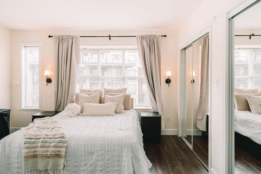 Mudroom Photo of 1 12449 191 Street, Pitt Meadows, BC