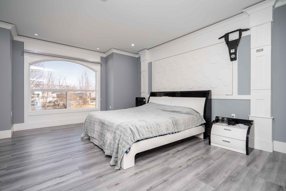 Garage Interior Photo of 4371 184 Street, Surrey, BC