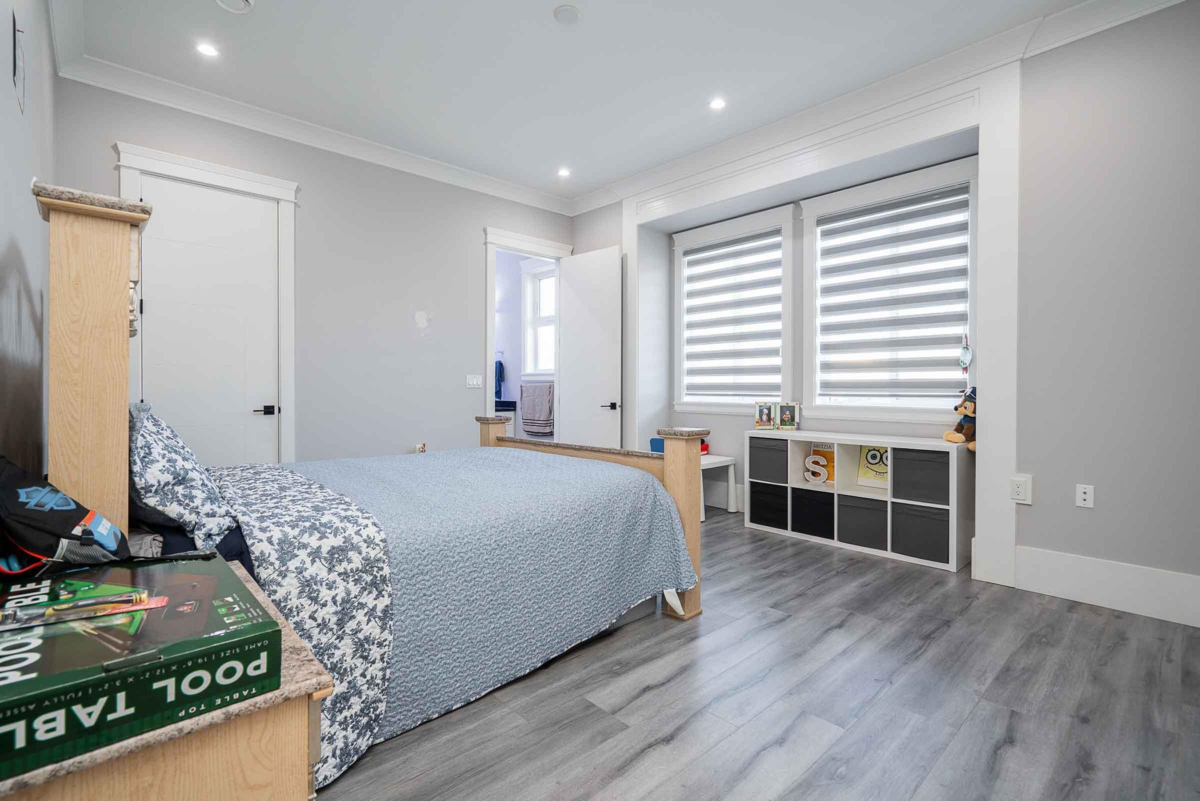 Hallway Photo of 4371 184 Street, Surrey, BC