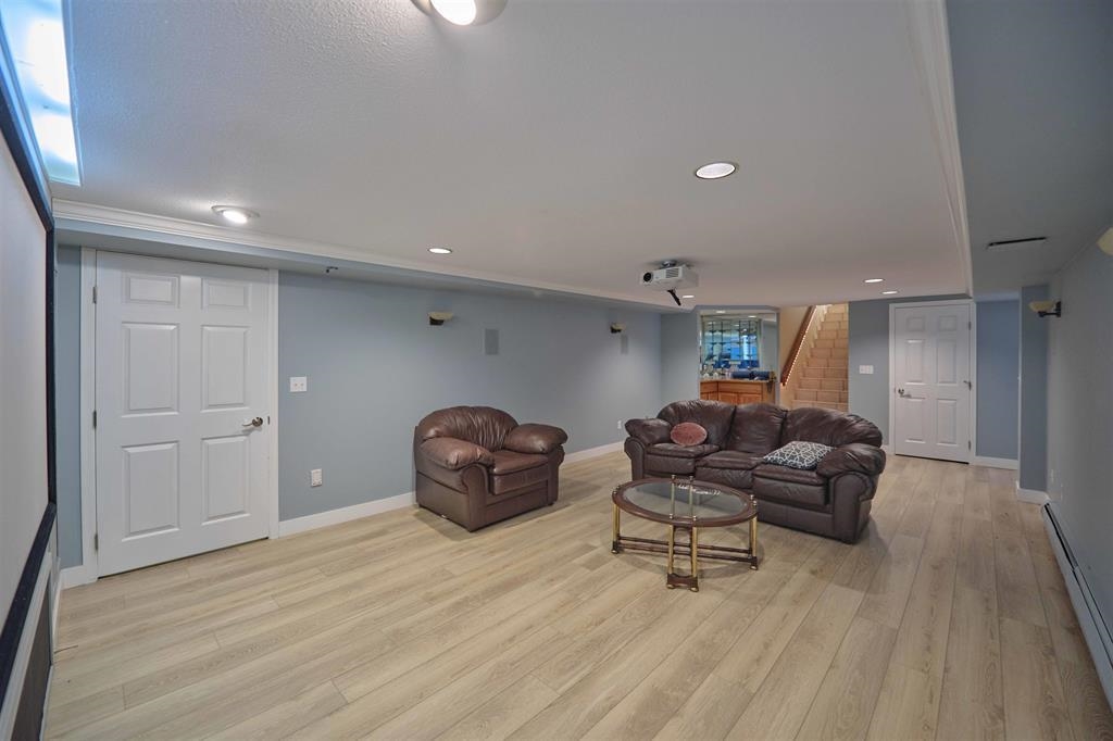 Mudroom Photo of 13026 13 Avenue, Surrey, BC