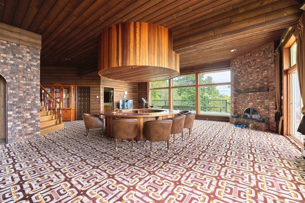 Primary Bathroom Photo of 13026 13 Avenue, Surrey, BC