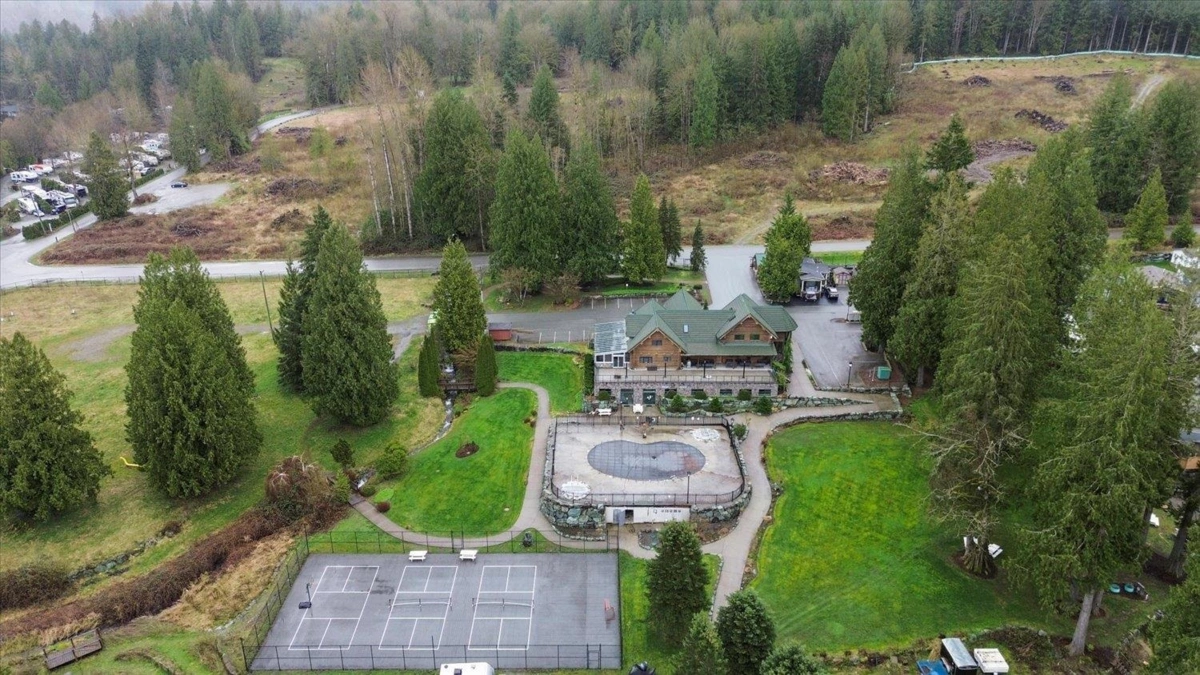Family Room Photo of 92 53480 Bridal Falls Road, Rosedale, BC