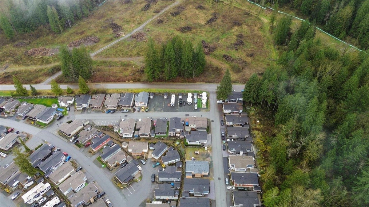 Primary Bedroom Photo of 92 53480 Bridal Falls Road, Rosedale, BC
