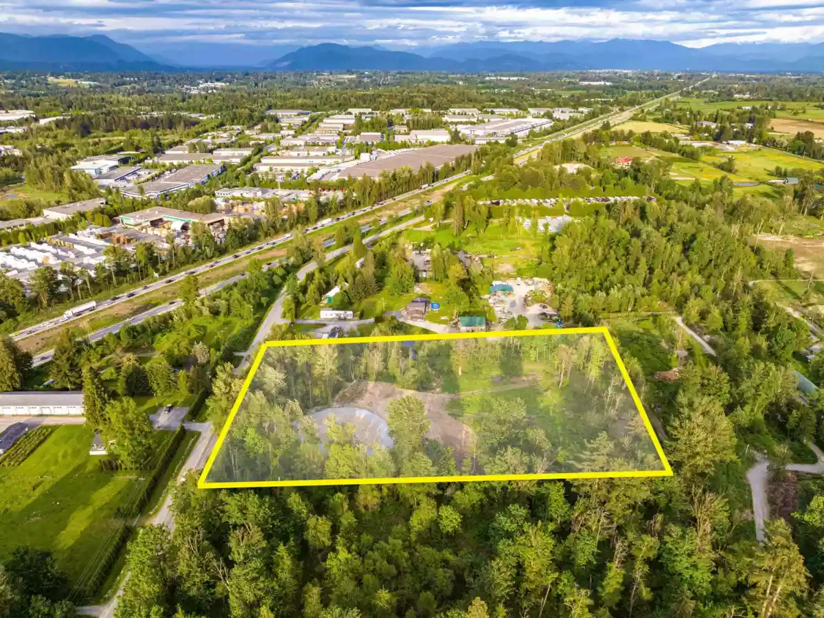 Fitness Center Photo Near 26714 52 Avenue, Langley, BC