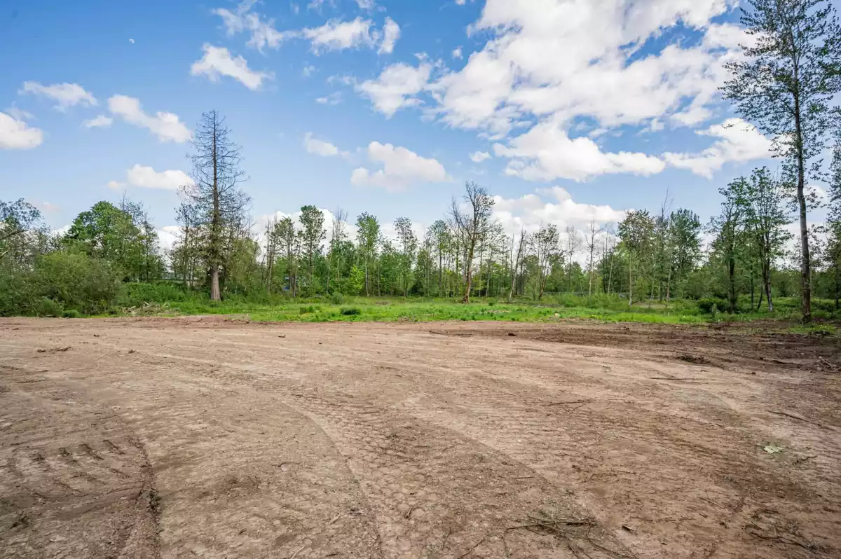 Outdoor Deck Photo of 26714 52 Avenue, Langley, BC