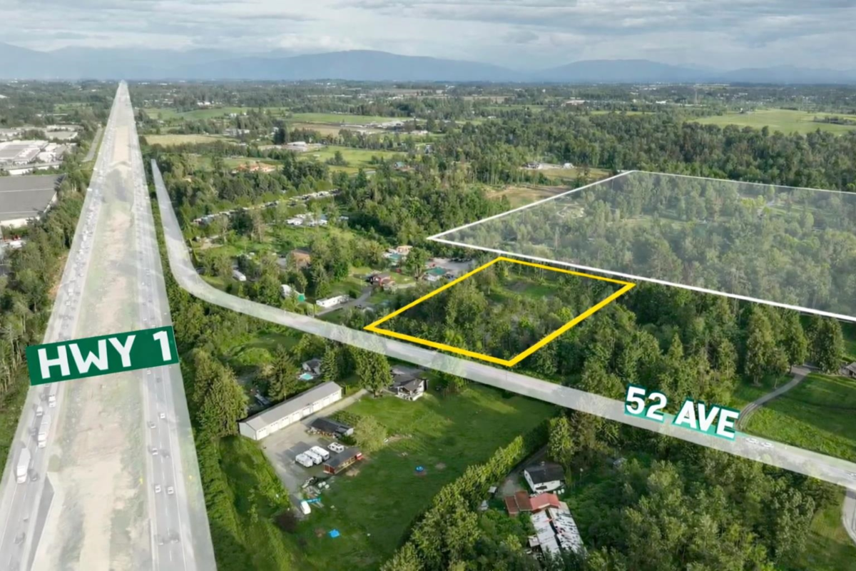 Playground / Recreational Area Near 26714 52 Avenue, Langley, BC