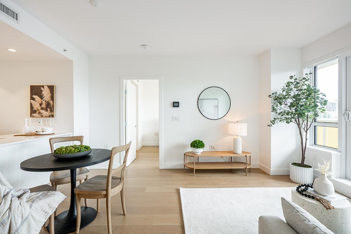Dining Area Photo of 711 5788 Gilbert Road, Richmond, BC