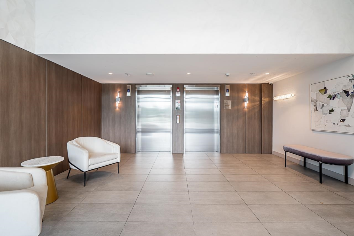 Front Yard Photo of 711 5788 Gilbert Road, Richmond, BC