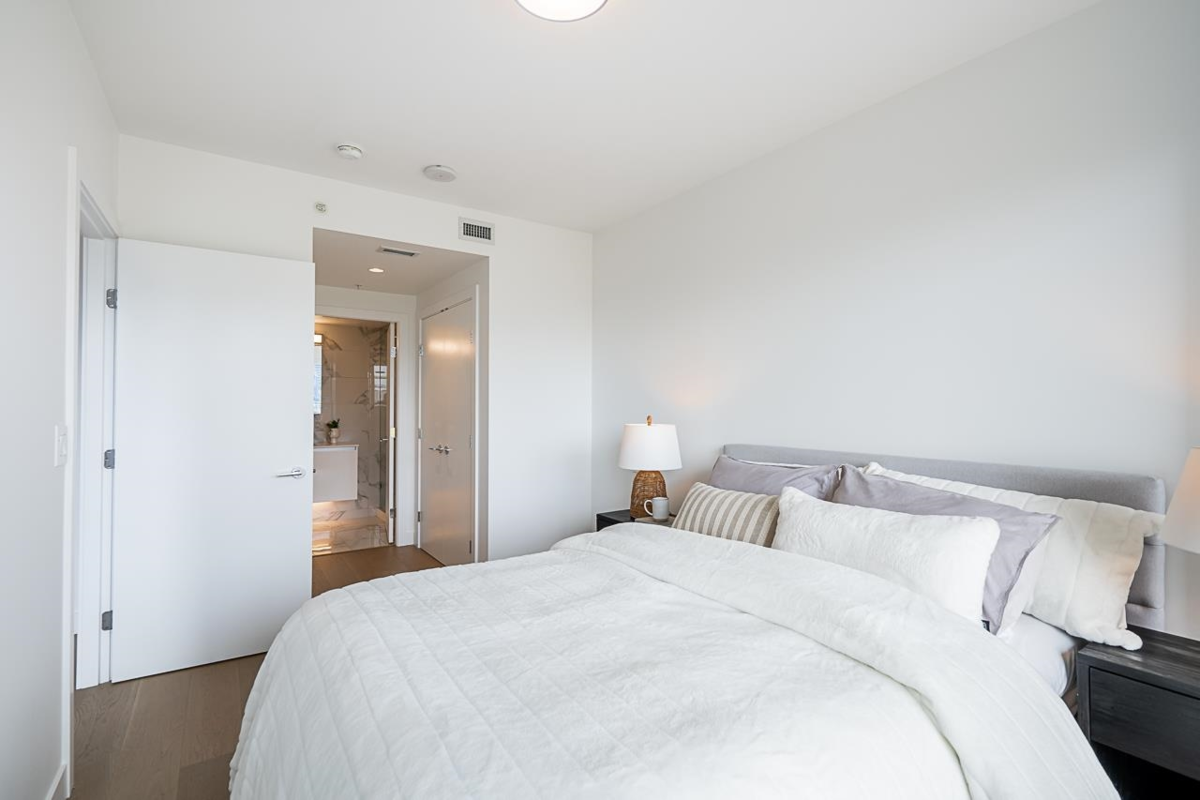 Guest Bathroom Photo of 711 5788 Gilbert Road, Richmond, BC