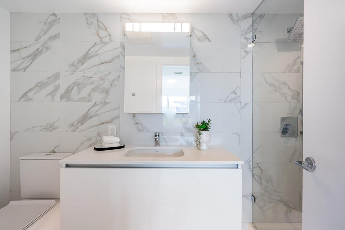 Office / Den Photo of 711 5788 Gilbert Road, Richmond, BC