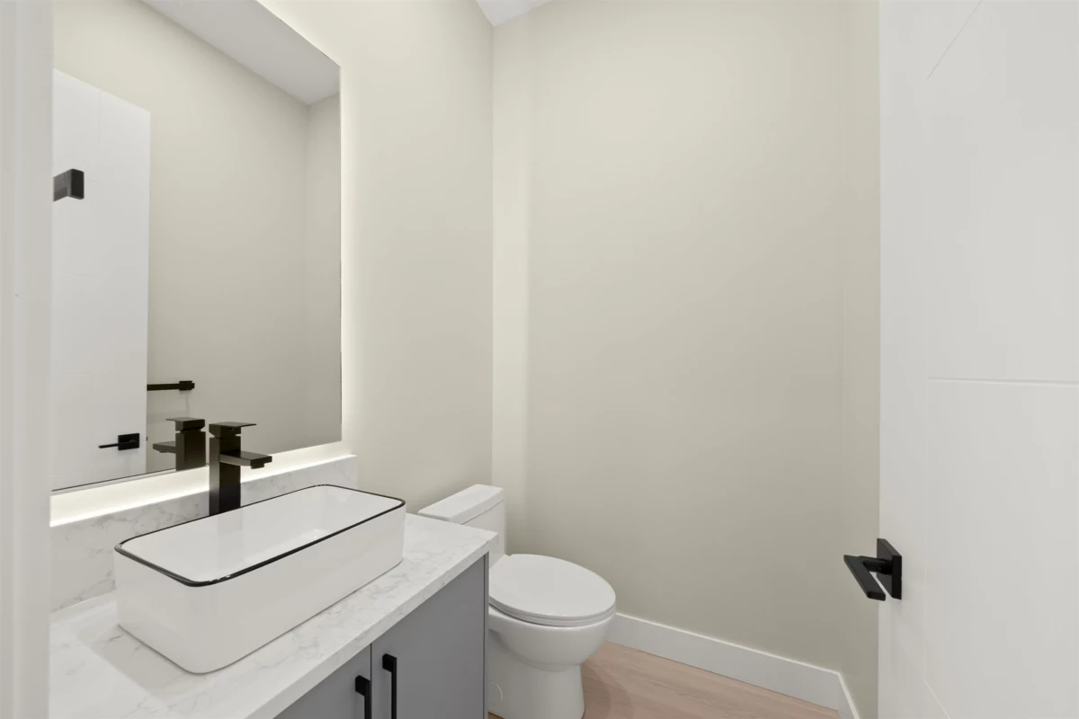 Breakfast Nook Photo of 3 4558 Portland Street, Burnaby, BC