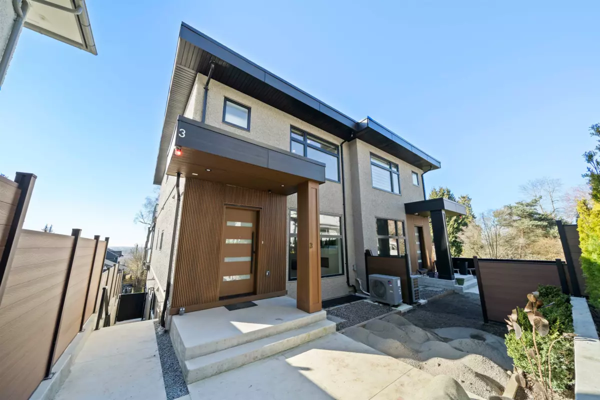 Exterior Rear Photo of 3 4558 Portland Street, Burnaby, BC