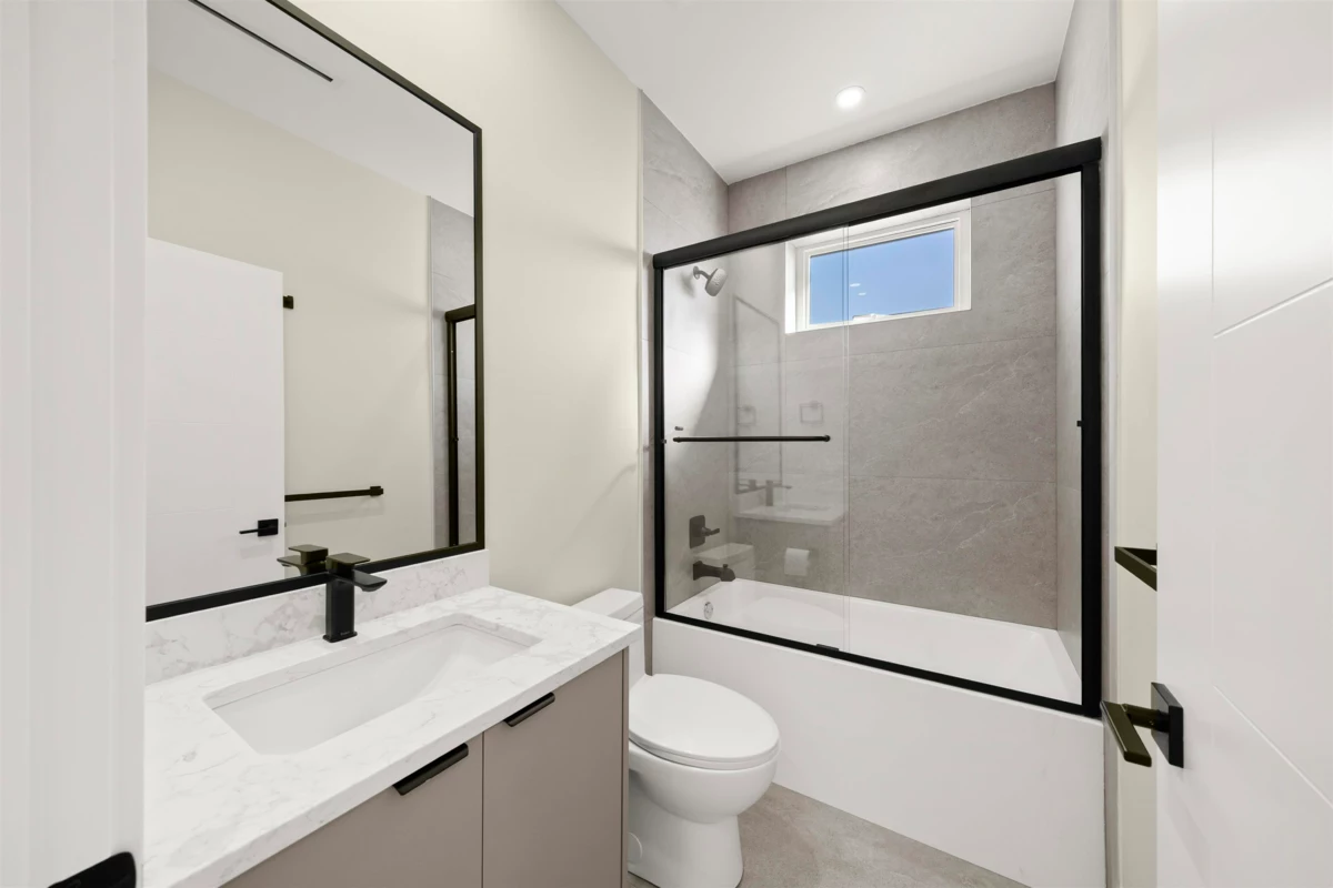 Guest Bathroom Photo of 3 4558 Portland Street, Burnaby, BC