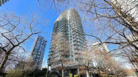 Front exterior of 1004 1710 Bayshore Drive, Vancouver, BC