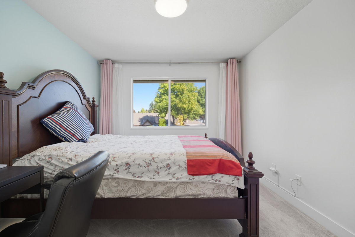 Basement Recreation Room Photo of 118 15121 19 Avenue, Surrey, BC