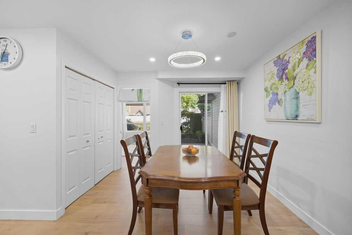 Outdoor Patio Photo of 118 15121 19 Avenue, Surrey, BC