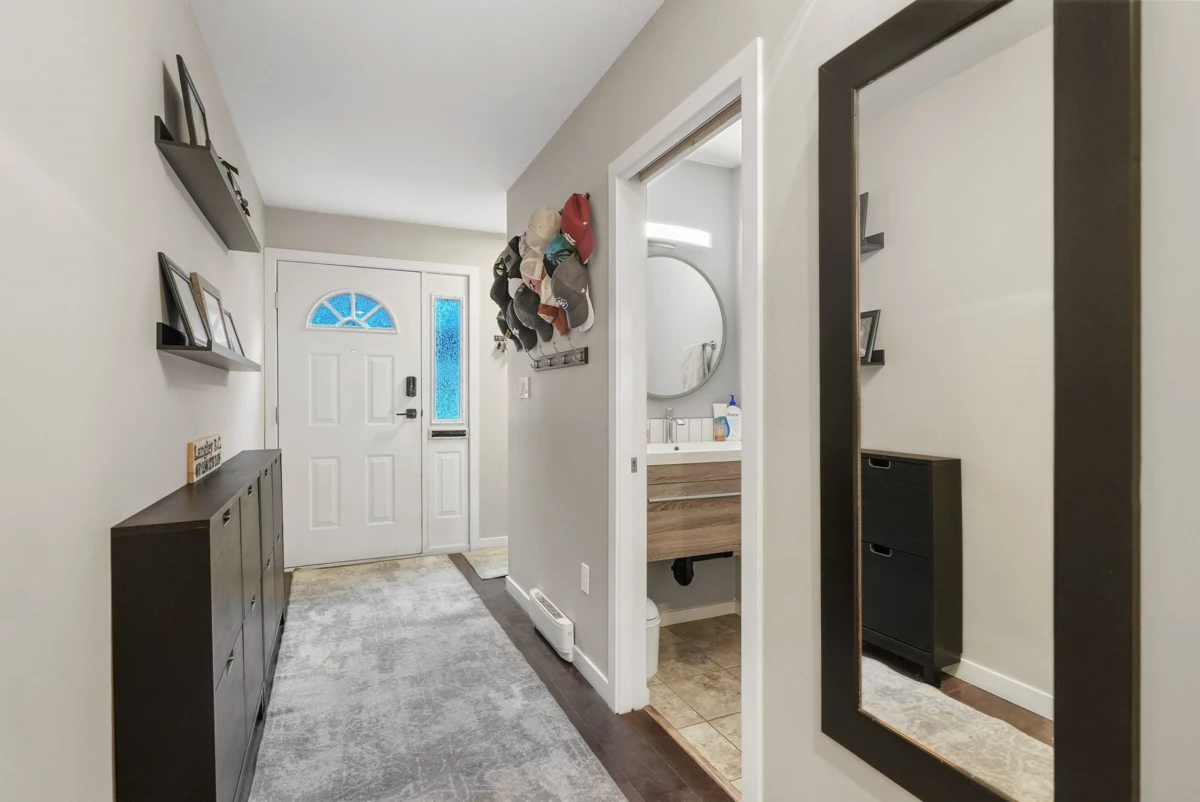 Front Yard Photo of 13 20155 50 Avenue, Langley, BC