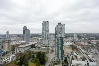 2808 13350 Central Avenue, Surrey, BC, Surrey — Apartment/Condo for sale