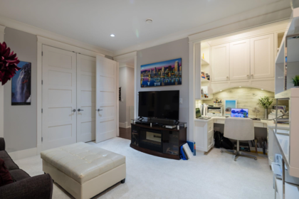 Swimming Pool Photo of 11400 Plover Drive, Richmond, BC