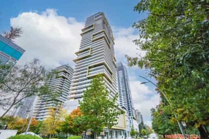 3104 6383 Mckay Avenue, Burnaby, BC, Burnaby — Apartment/Condo for sale