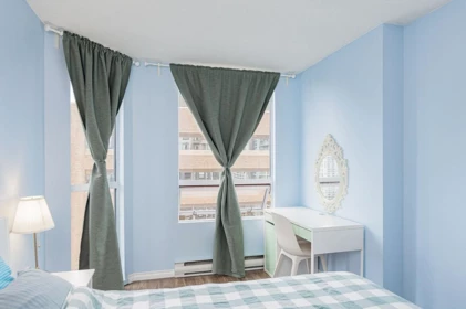 Primary Bedroom Photo of 1702 811 Helmcken Street, Vancouver, BC