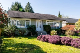 1126 Kings Avenue, West Vancouver, BC