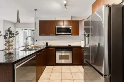 906 1155 Seymour Street, Vancouver, BC, Vancouver — Apartment/Condo for sale