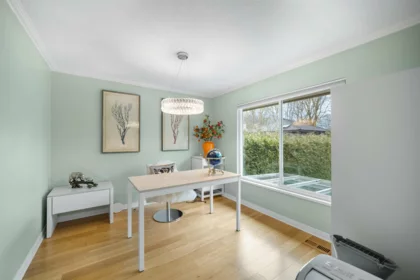 Breakfast Nook Photo of 5440 Warbler Avenue, Richmond, BC