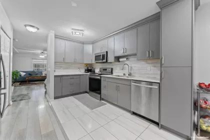 9 12730 66 Avenue, Surrey, BC, Surrey — Townhouse for sale