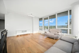 1502 8588 Cornish Street, Vancouver, BC