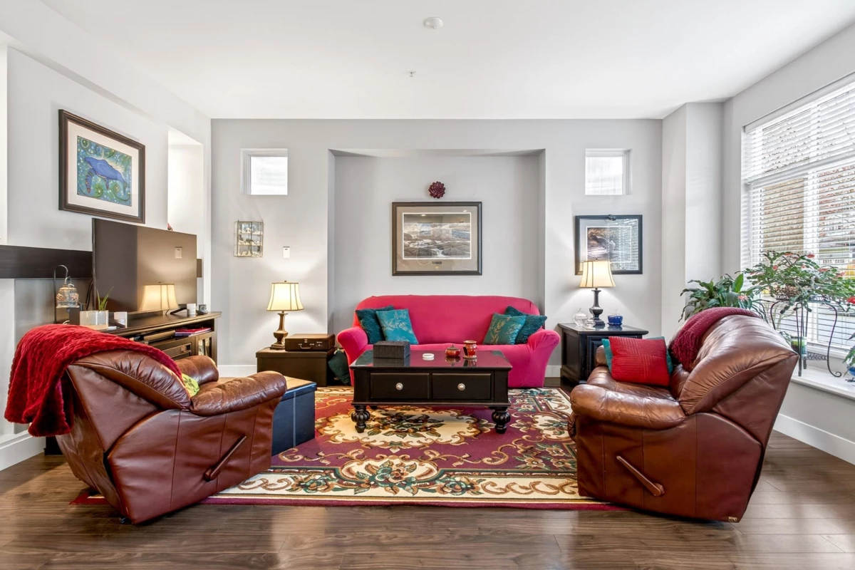 Family Room Photo of 10473 Robertson Street, Maple Ridge, BC