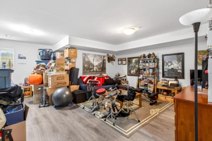 Hot Tub / Spa Photo of 10473 Robertson Street, Maple Ridge, BC