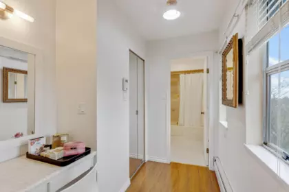 Guest Bathroom Photo of 7362 Laburnum Street, Vancouver, BC