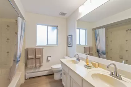 Mudroom Photo of 7362 Laburnum Street, Vancouver, BC