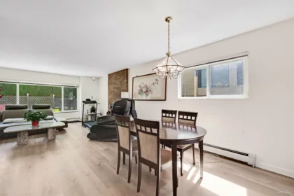 8607 Selkirk Street, Vancouver, BC, Vancouver — Single Family Residence for sale