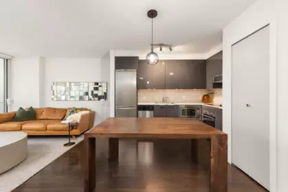717 161 W Georgia Street, Vancouver, BC, Vancouver — Apartment/Condo for sale
