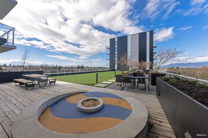 Hot Tub / Spa Photo of 366 5189 Earles Street, Vancouver, BC