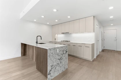 204 3590 W 39th Avenue, Vancouver, BC, Vancouver — Apartment/Condo for sale